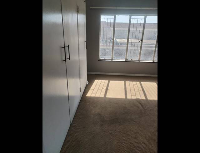 3 BEDROOM PROPERTY TO RENT IN CLAYVILLE